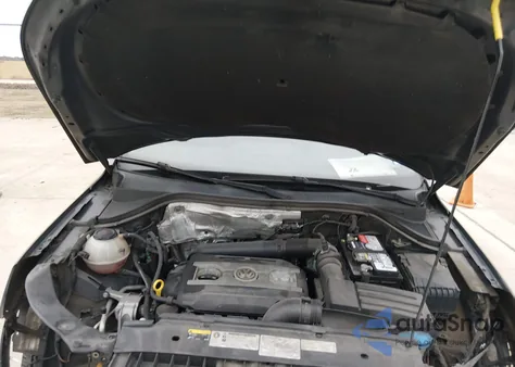 2018 Volkswagen Tiguan Limited 2.0T z USA, uszkodzony, nr VIN WVGAV7AX6JK005120